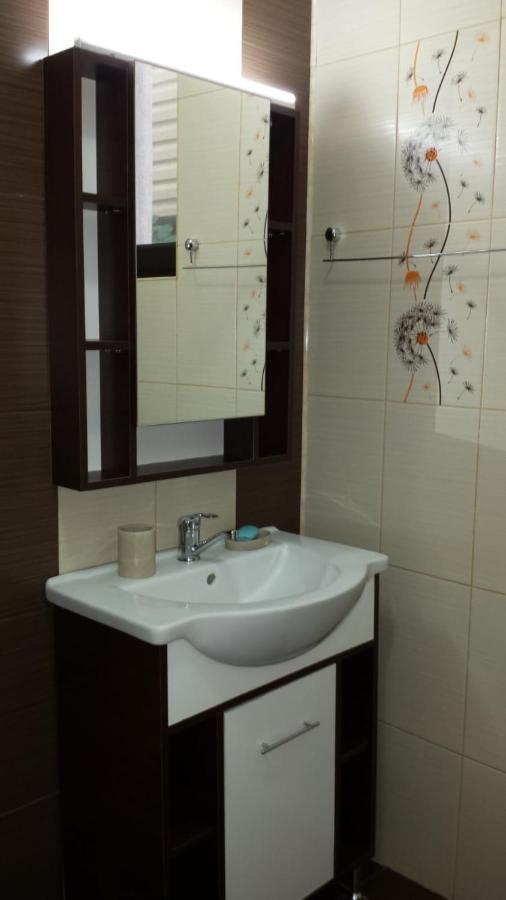 Aloha Apartment Năvodari Exterior foto
